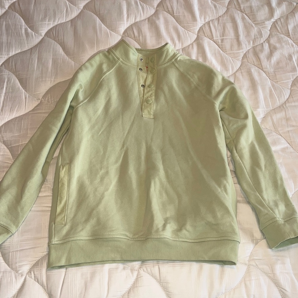Sage green Pullover